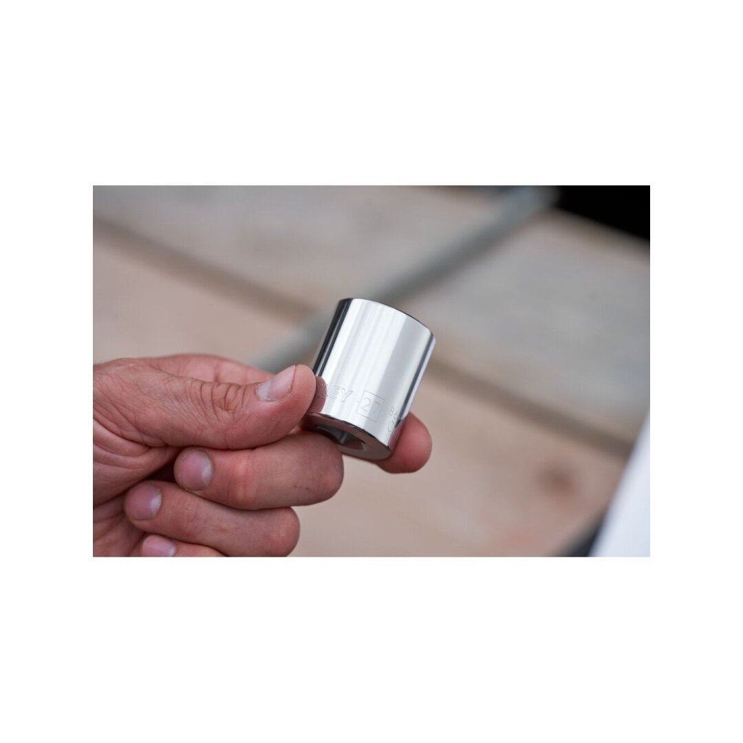 11 vnt Terkšlės ir galvičių rinkinys  3/8"  72 dantukai