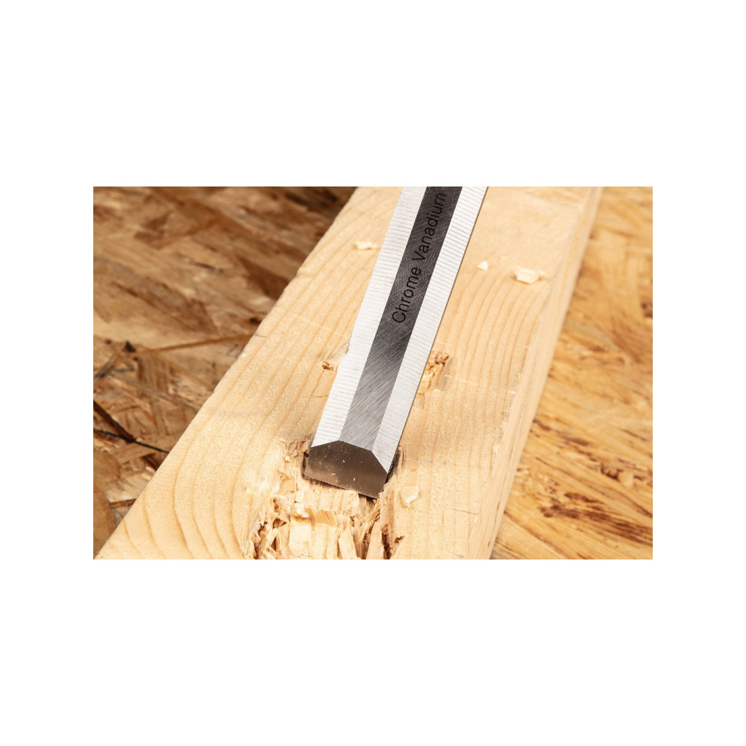 18 mm kaltas, CRV, medinė rankena 5