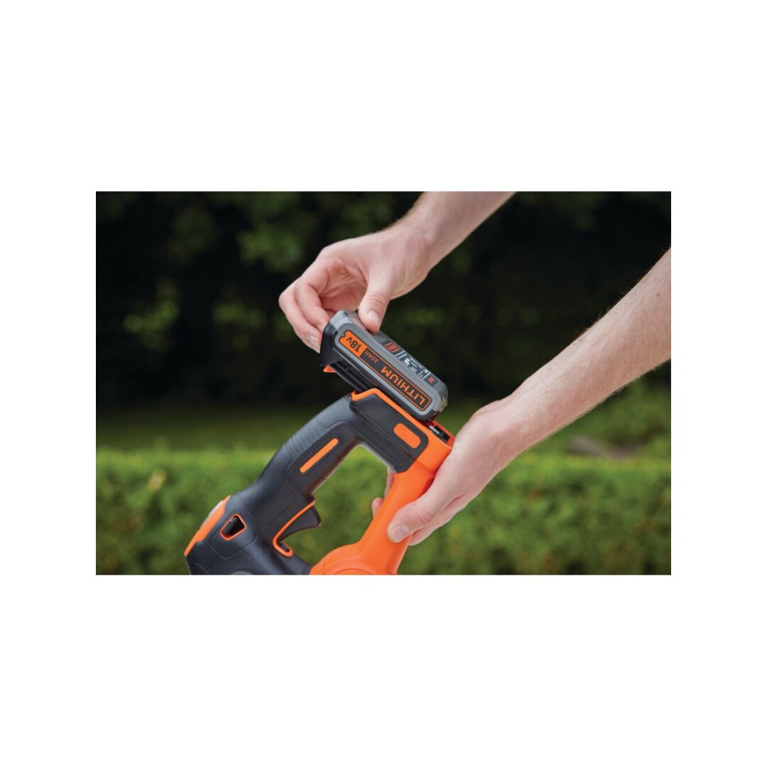 18 V „Power Cut“ 50 cm gyvatvorių žirklės, GTC18502PC-QW, 1 X 2AH, Black&Decker 2 18 V „Power Cut“ 50 cm gyvatvorių žirklės, GTC18502PC-QW, 1 X 2AH, Black&Decker 2