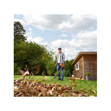 2900 W laidinis nugaros kuprinės tipo pūstuvas-siurblys, BEBLV290-QS, Black&Decker 1 2900 W laidinis nugaros kuprinės tipo pūstuvas-siurblys, BEBLV290-QS, Black&Decker 1