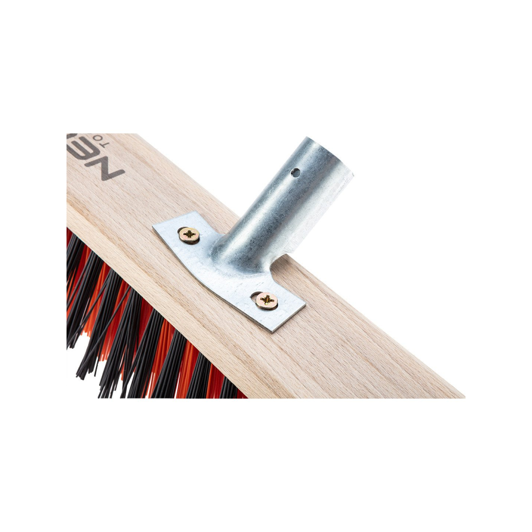 30 cm gatvės šepetys su metaline rankena 1