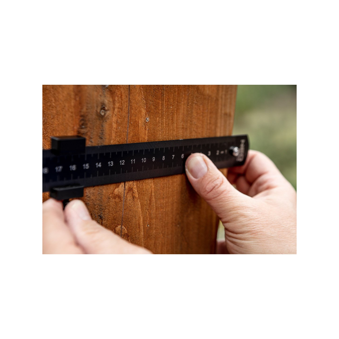 30 cm ilgio liniuotė su padėties nustatymo blokeliu 3