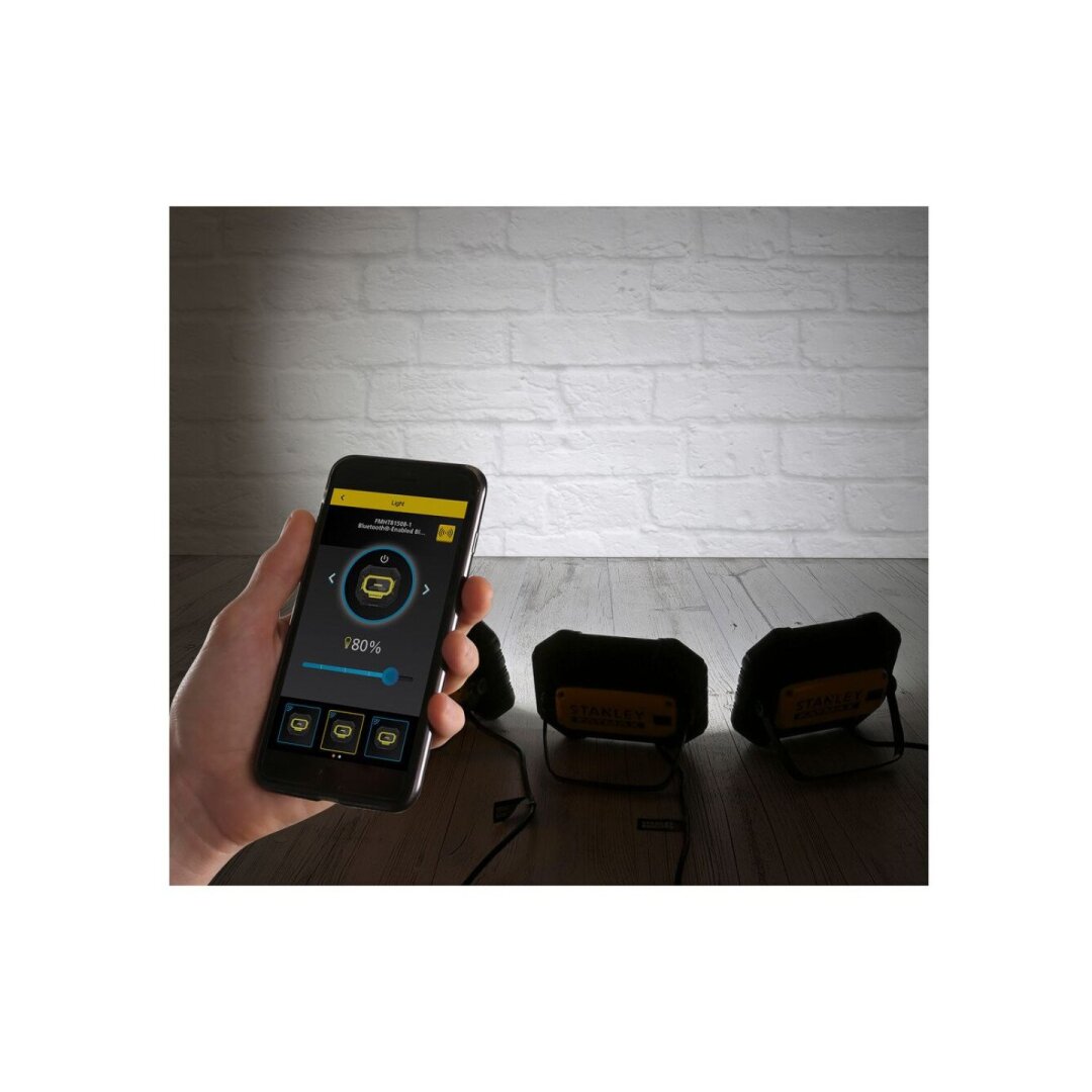 3000 LM įkraunama žibintas su  BLUETOOTH 2