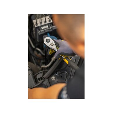 3/8 Galvutė žvakėms 16 mm 2 3/8 Galvutė žvakėms 16 mm 2