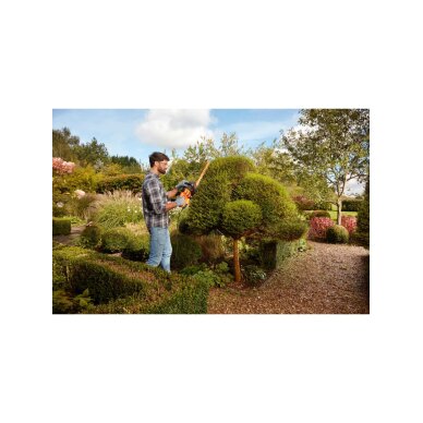 500 W elektrinis gyvatvorių žirklės „Twist“. Pjovimo juosta 50 cm, dantų tarpas 22 mm , BEHTS301-QS, Black&Decker 2 500 W elektrinis gyvatvorių žirklės „Twist“. Pjovimo juosta 50 cm, dantų tarpas 22 mm , BEHTS301-QS, Black&Decker 2