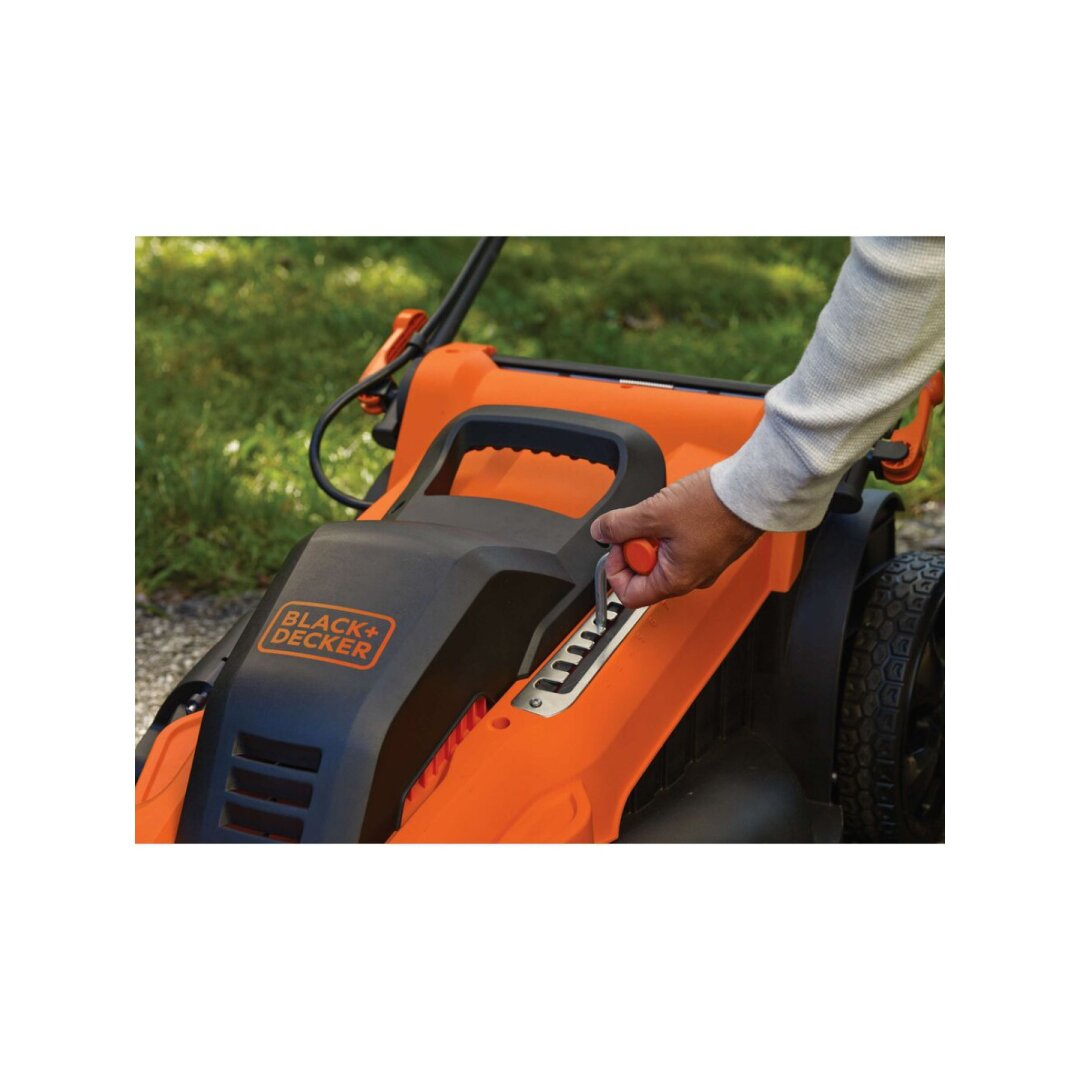 51 cm rotacinė vejapjovė 3-in-1, LM2000-QS, Black&Decker 3 51 cm rotacinė vejapjovė 3-in-1, LM2000-QS, Black&Decker 3