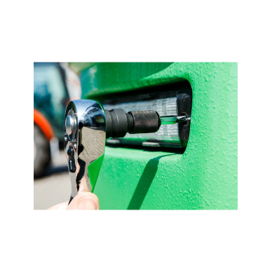 Adapteris nuo 1/2 colio kvadrato iki 1/4 colio šešiakampio 5