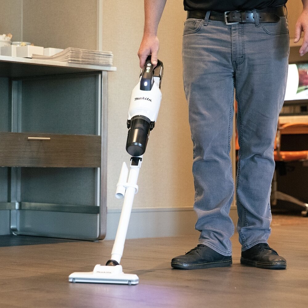 Akumuliatorinis dulkių siurblys Makita CL003GD203, 40 V max, 2x2,5 Ah 6 Akumuliatorinis dulkių siurblys Makita CL003GD203, 40 V max, 2x2,5 Ah 6