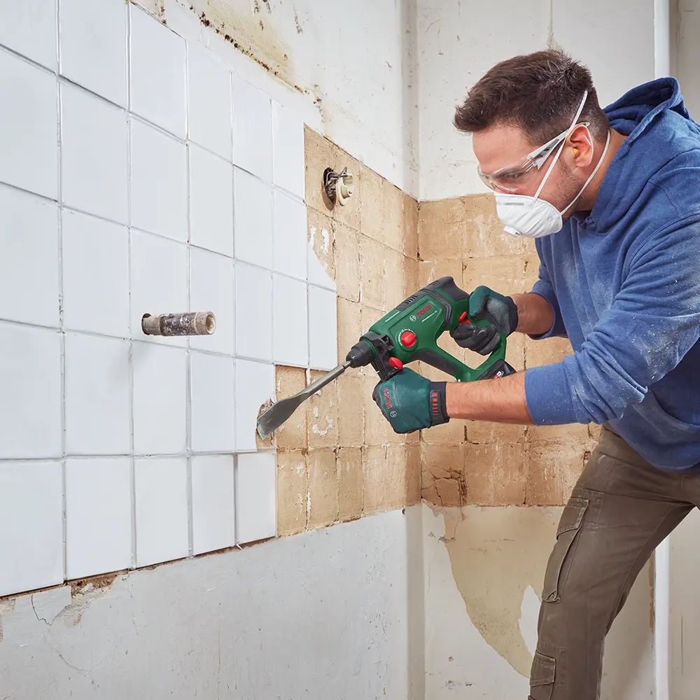 Akumuliatorinis perforatorius Bosch UniversalHammer18V, 18 V, 1x2,5 Ah, SDS-plus 2 Akumuliatorinis perforatorius Bosch UniversalHammer18V, 18 V, 1x2,5 Ah, SDS-plus 2