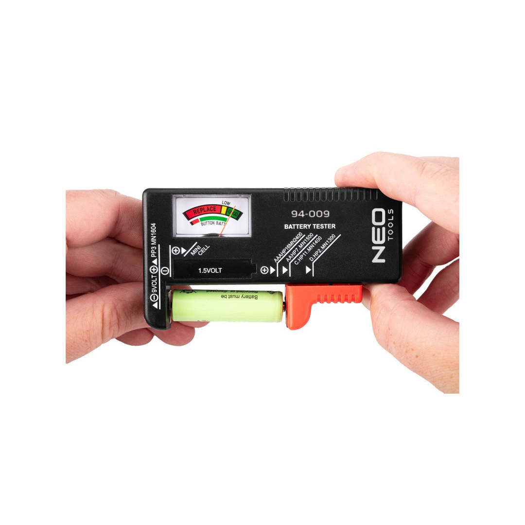 Akumuliatorių ir įkraunamų akumuliatorių testeris NEO 8 Akumuliatorių ir įkraunamų akumuliatorių testeris NEO 8