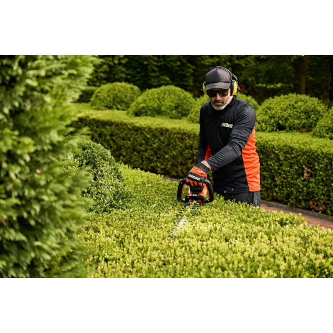 Akumuliatorinės gyvatvorių žirklės ECHO DHC-2200R, 56 V (be akum. ir krov.) 1 Akumuliatorinės gyvatvorių žirklės ECHO DHC-2200R, 56 V (be akum. ir krov.) 1