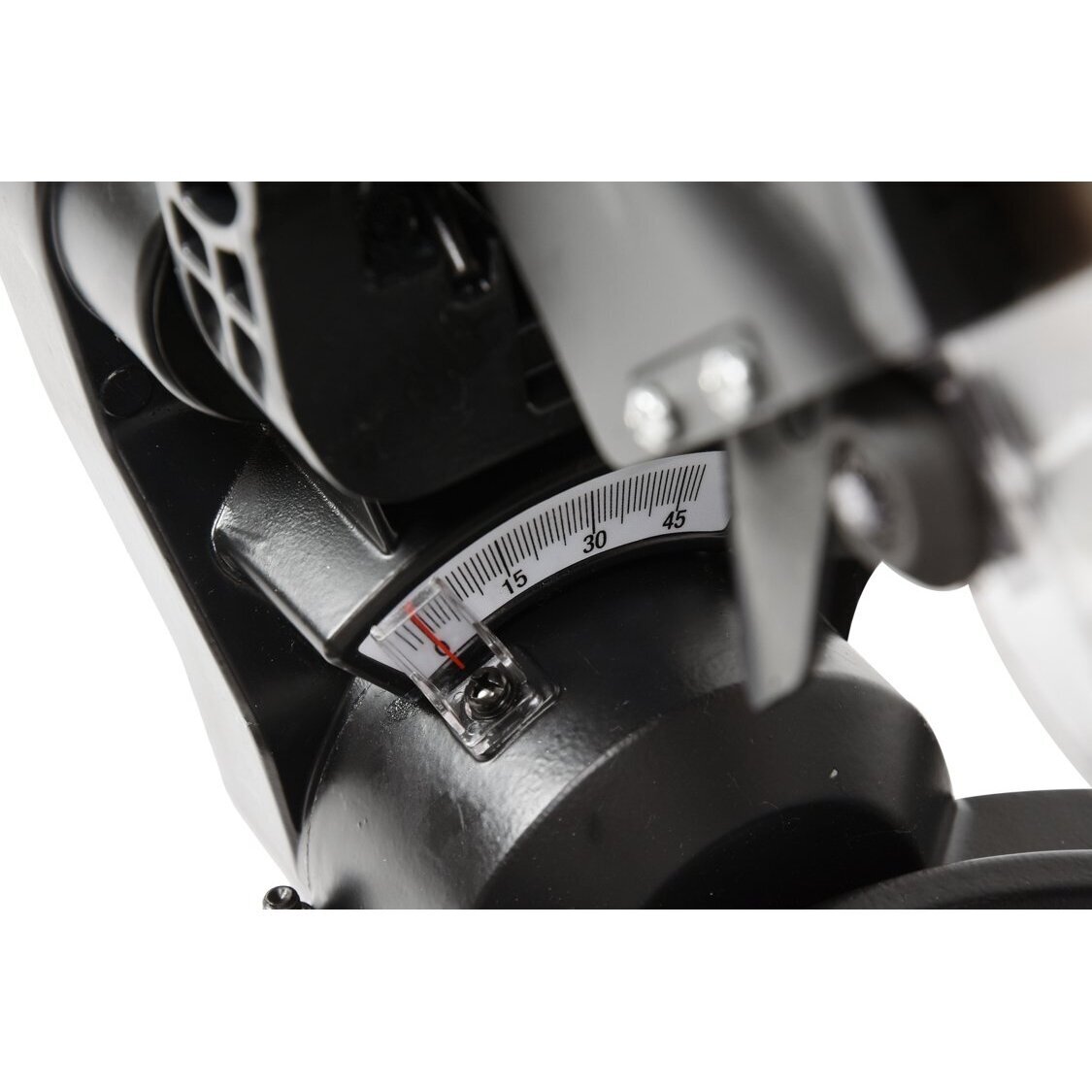 Akumuliatorinės medžio pjovimo staklės Yato YT-82816, 185 mm, 18V, 1x4.0Ah 1 Akumuliatorinės medžio pjovimo staklės Yato YT-82816, 185 mm, 18V, 1x4.0Ah 1