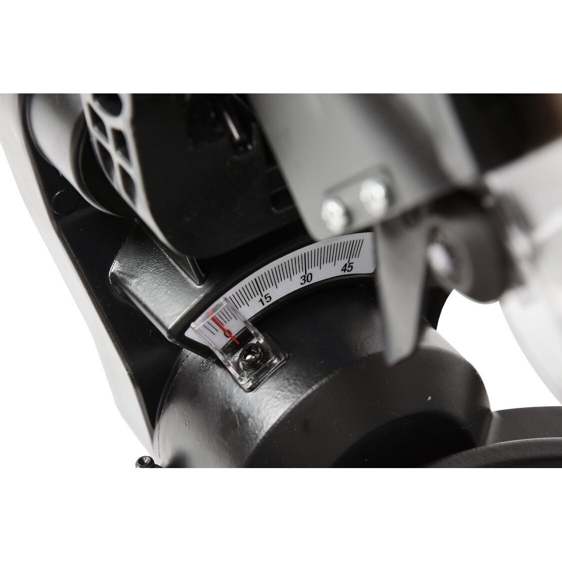 Akumuliatorinės medžio pjovimo staklės Yato YT-82817, 185 mm, 18V 5 Akumuliatorinės medžio pjovimo staklės Yato YT-82817, 185 mm, 18V 5