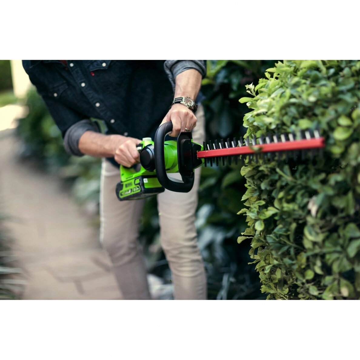 Akumuliatorinis gyvatvorių genėtuvas Greenworks G40HT61, 40 V, (tik įrankis) 1 Akumuliatorinis gyvatvorių genėtuvas Greenworks G40HT61, 40 V, (tik įrankis) 1