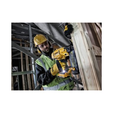 Akumuliatorinė viniakalė DeWalt DCN680N; 18V Akumuliatorinė viniakalė DeWalt DCN680N; 18V