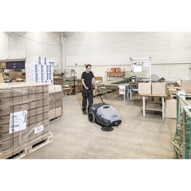 Akumuliatorinė grindų šlavimo mašina NILFISK Sweeper SW750 5 Akumuliatorinė grindų šlavimo mašina NILFISK Sweeper SW750 5