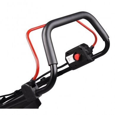 Akumuliatorinė vejapjovė Makita DLM330Z, 18 V, (be akum. ir krov.) 5 Akumuliatorinė vejapjovė Makita DLM330Z, 18 V, (be akum. ir krov.) 5