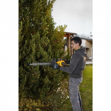 Benzininės gyvatvorių žirklės STIGA HT 525, 0.65 kW 5 Benzininės gyvatvorių žirklės STIGA HT 525, 0.65 kW 5