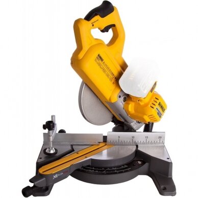 Akum. skersinio pjovimo staklės DeWalt DCS777N-XJ; 54 V (be akum. ir krov.) 3 Akum. skersinio pjovimo staklės DeWalt DCS777N-XJ; 54 V (be akum. ir krov.) 3