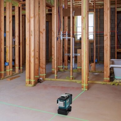 Akumuliatorinis 360° CXT ® lazerinis nivelyras Makita SK700GD 14 Akumuliatorinis 360° CXT ® lazerinis nivelyras Makita SK700GD 14