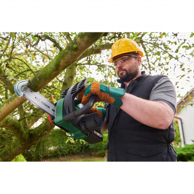 Akumuliatorinis grandininis pjūklas Bosch Universal Chain 18, 18 V, (be akum. ir krov.) 2 Akumuliatorinis grandininis pjūklas Bosch Universal Chain 18, 18 V, (be akum. ir krov.) 2