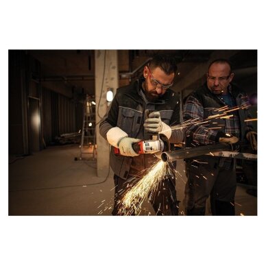 Akumuliatorinis kampinis šlifuoklis FLEX LBE 125 18.0-EC C 9 Akumuliatorinis kampinis šlifuoklis FLEX LBE 125 18.0-EC C 9