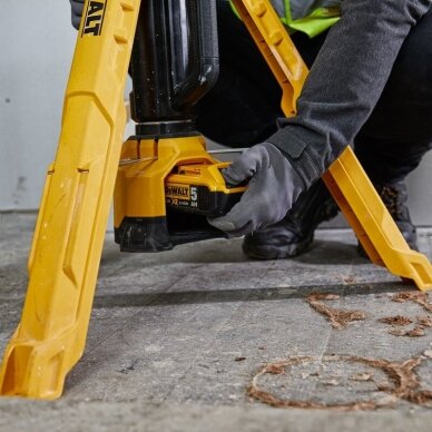 Akumuliatorinis prožektorius su trikoju stovu DeWalt DCL079-XJ, 18 V, (be akum. ir krov.) 7 Akumuliatorinis prožektorius su trikoju stovu DeWalt DCL079-XJ, 18 V, (be akum. ir krov.) 7