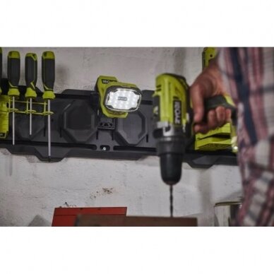 Akumuliatorinis prožektorius Ryobi RLC4-0, 4V (be akum. ir kroviklio) 1 Akumuliatorinis prožektorius Ryobi RLC4-0, 4V (be akum. ir kroviklio) 1