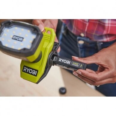 Akumuliatorinis prožektorius Ryobi RLC4-0, 4V (be akum. ir kroviklio) 2 Akumuliatorinis prožektorius Ryobi RLC4-0, 4V (be akum. ir kroviklio) 2