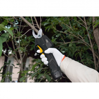 Akumuliatorinis sekatorius Texas GS720LI, 7.2 V, 1.5 Ah 1 Akumuliatorinis sekatorius Texas GS720LI, 7.2 V, 1.5 Ah 1