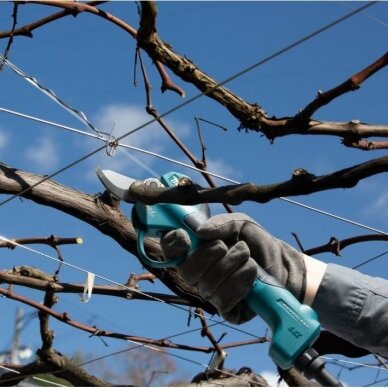 Akumuliatorinis sekatorius MAKITA DUP180Z, 18 V (be akum. ir krov.) 3 Akumuliatorinis sekatorius MAKITA DUP180Z, 18 V (be akum. ir krov.) 3