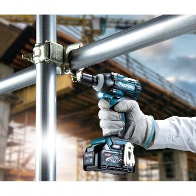 Akumuliatorinis smūginis veržliasukis MAKITA TW004GM202, 40V, XGT 4 Akumuliatorinis smūginis veržliasukis MAKITA TW004GM202, 40V, XGT 4