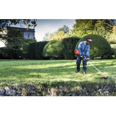 Akumuliatorinis trimeris ECHO DSRM-300, 50,4 V, (be akum. ir krov.) 5 Akumuliatorinis trimeris ECHO DSRM-300, 50,4 V, (be akum. ir krov.) 5