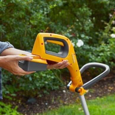 Akumuliatorinis trimeris-žoliapjovė STIGA GT 100E KIT, 20 V, 2.0 Ah 5 Akumuliatorinis trimeris-žoliapjovė STIGA GT 100E KIT, 20 V, 2.0 Ah 5