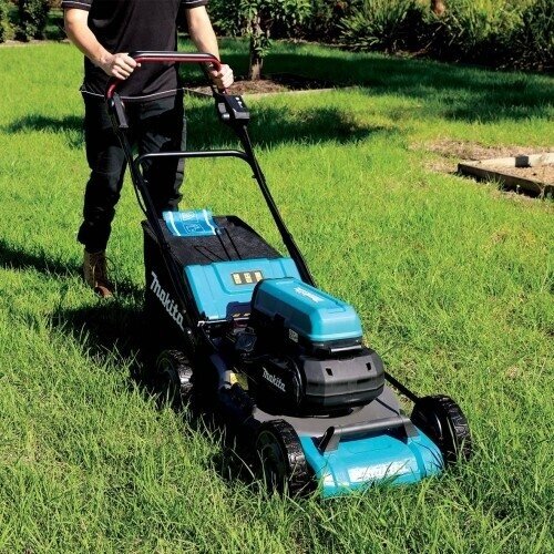 Akumu. savaeigė vejapjovė Makita MAKITA LM001CT4X4, 36V (tiesioginio pajungimo sistema) 7 Akumu. savaeigė vejapjovė Makita MAKITA LM001CT4X4, 36V (tiesioginio pajungimo sistema) 7