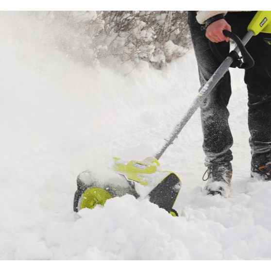 Akum. sniego valytuvas Ryobi RY36ST30A-0, 36V (be akum. ir be krov.) 3 Akum. sniego valytuvas Ryobi RY36ST30A-0, 36V (be akum. ir be krov.) 3