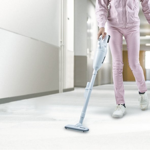 Akumuliatorinis dulkių siurblys Makita CL108FDZW. 10,8-12V 2 Akumuliatorinis dulkių siurblys Makita CL108FDZW. 10,8-12V 2