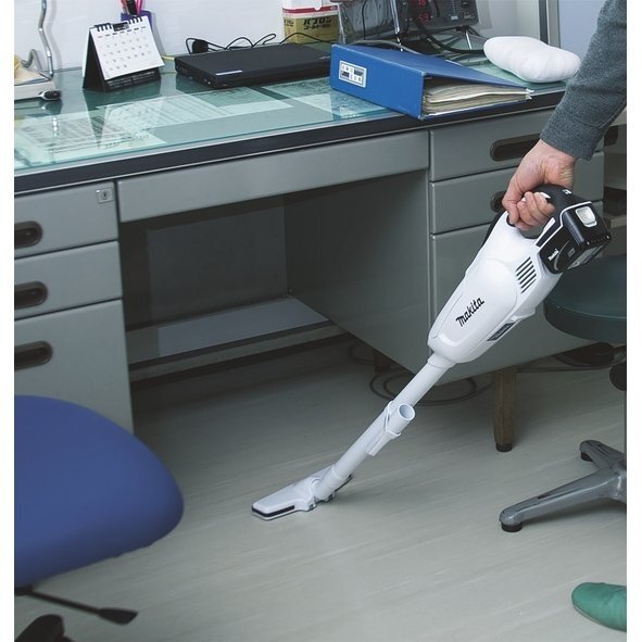 Akumuliatorinis dulkių siurblys Makita DCL180ZW, 18V Li-ion 1 Akumuliatorinis dulkių siurblys Makita DCL180ZW, 18V Li-ion 1