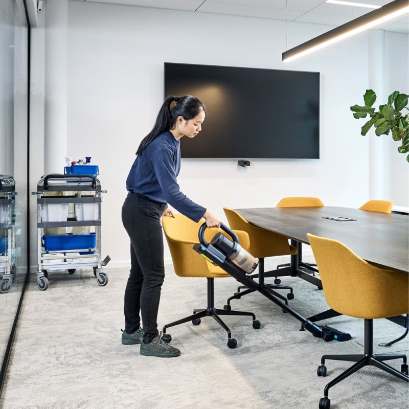 Akumuliatorinis dulkių siurblys-šluota NILFISK VU200 3