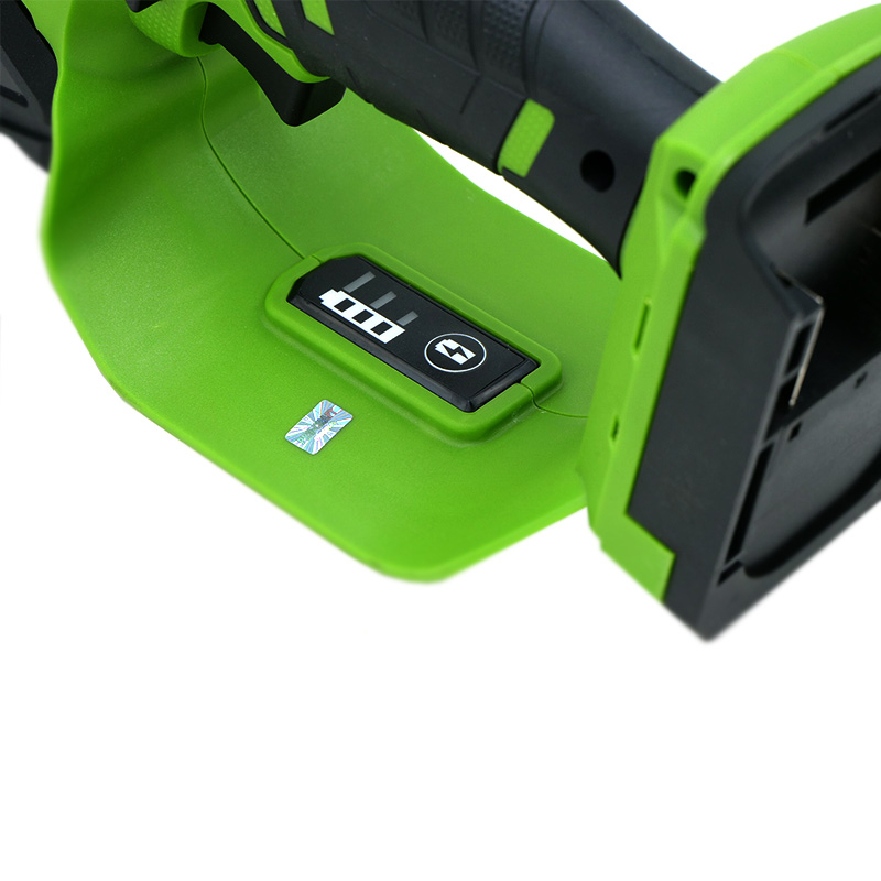 Akumuliatorinis genėjimo pjūklas ProCraft PKA24WA, 20V (2Ah baterija ir kroviklis) 7 Akumuliatorinis genėjimo pjūklas ProCraft PKA24WA, 20V (2Ah baterija ir kroviklis) 7