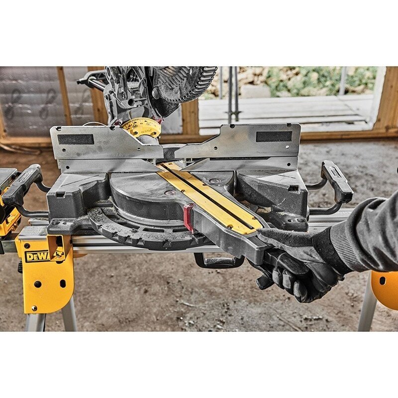 Akumuliatorinis kampinis pjūklas DeWalt DCS781N-XJ, 305mm, 54V (be akum. ir krov.) 6 Akumuliatorinis kampinis pjūklas DeWalt DCS781N-XJ, 305mm, 54V (be akum. ir krov.) 6