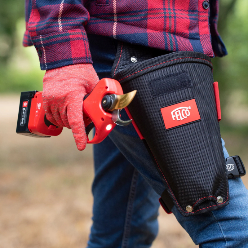 Akumuliatorinis sekatorius FELCO 834W 2 Akumuliatorinis sekatorius FELCO 834W 2