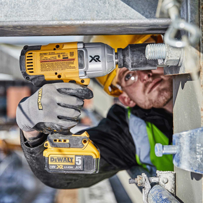 Akumuliatorinis smūginis veržliasukis DeWalt DCF897N-XJ, 18 V, (be akum. ir krov.) 2 Akumuliatorinis smūginis veržliasukis DeWalt DCF897N-XJ, 18 V, (be akum. ir krov.) 2