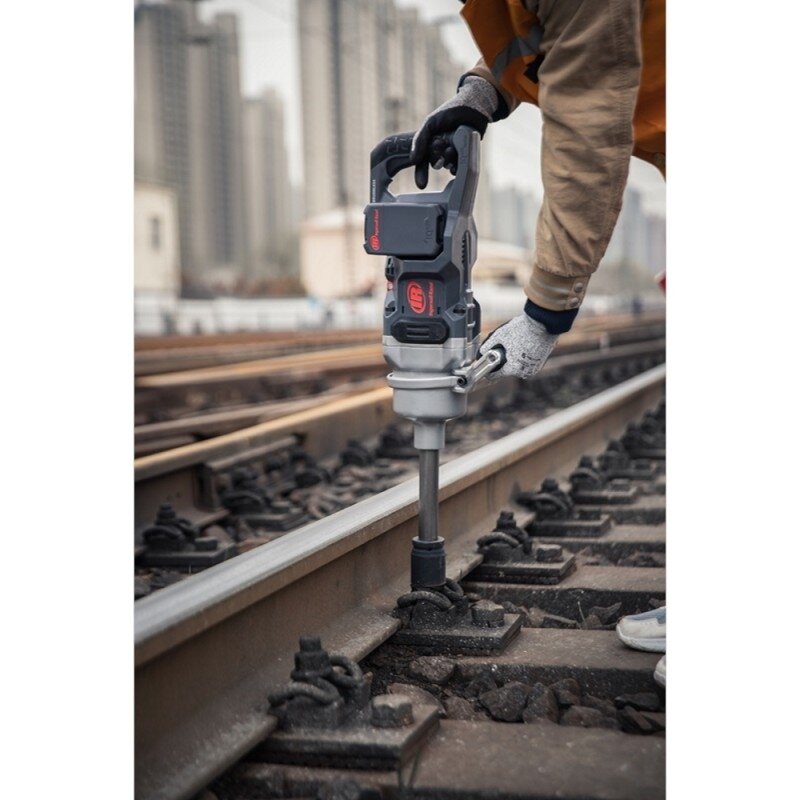 Akumuliatorinis veržliasukis INGERSOLL-RAND W9691-K4E-EU su priedu 5 Akumuliatorinis veržliasukis INGERSOLL-RAND W9691-K4E-EU su priedu 5