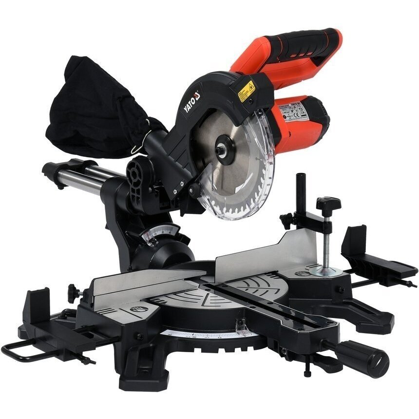 Akumuliatorinės medžio pjovimo staklės Yato YT-82816, 185 mm, 18V, 1x4.0Ah Akumuliatorinės medžio pjovimo staklės Yato YT-82816, 185 mm, 18V, 1x4.0Ah