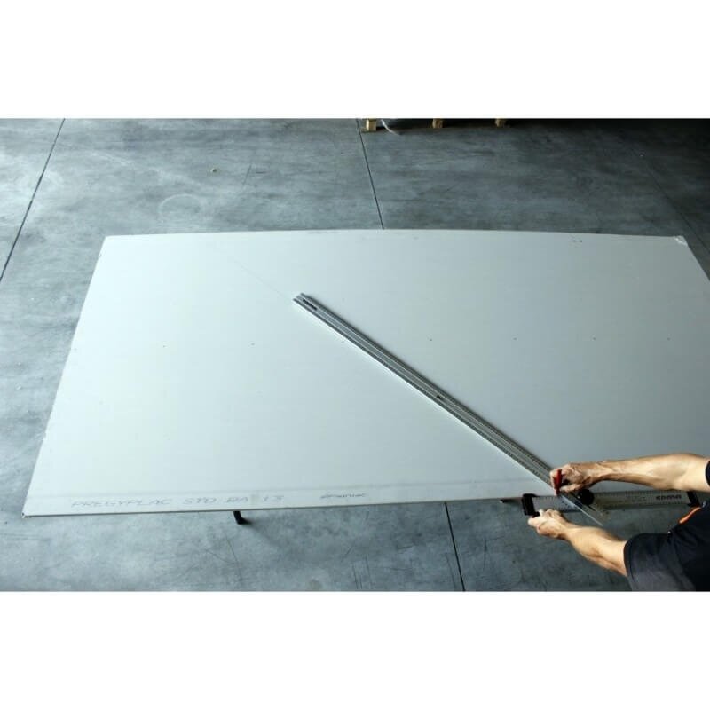 Aliuminis kampuotis reguliuojamu kampu EDMA 120cm 4 Aliuminis kampuotis reguliuojamu kampu EDMA 120cm 4