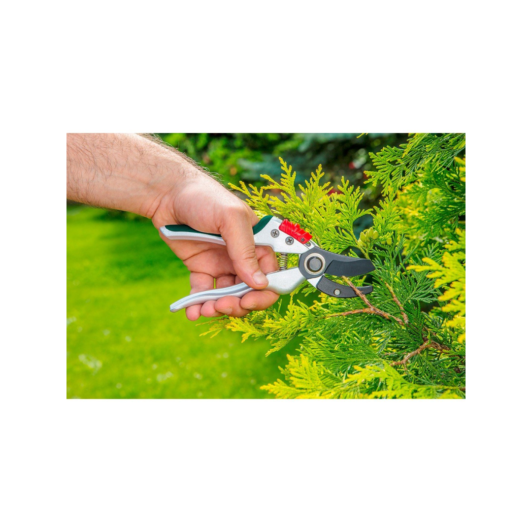 Anvil pruning scissors 195 mm, aluminium, cutting diameter 18 mm 1 Anvil pruning scissors 195 mm, aluminium, cutting diameter 18 mm 1