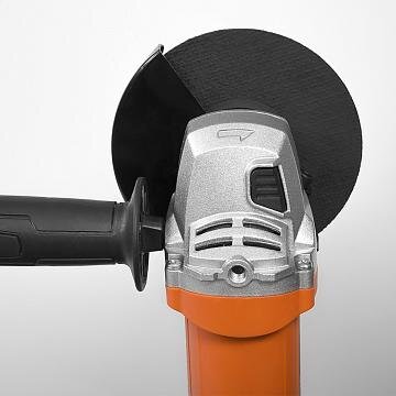 Elektrinis kampinis šlifuoklis DAEWOO DAG 650-125, 710W, 125mm 1 Elektrinis kampinis šlifuoklis DAEWOO DAG 650-125, 710W, 125mm 1