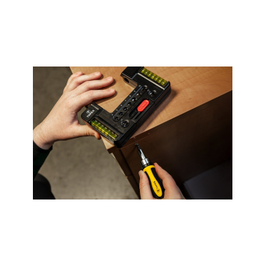 Antgaliai keičiami su laikikliu 38 vnt. Topex 2