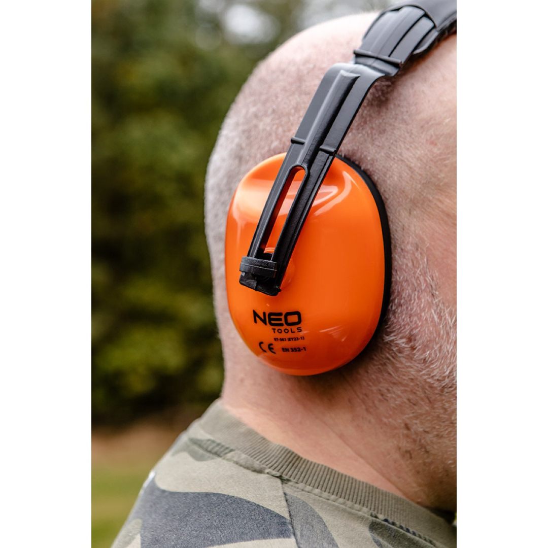 Apsauginės ausinės, 1